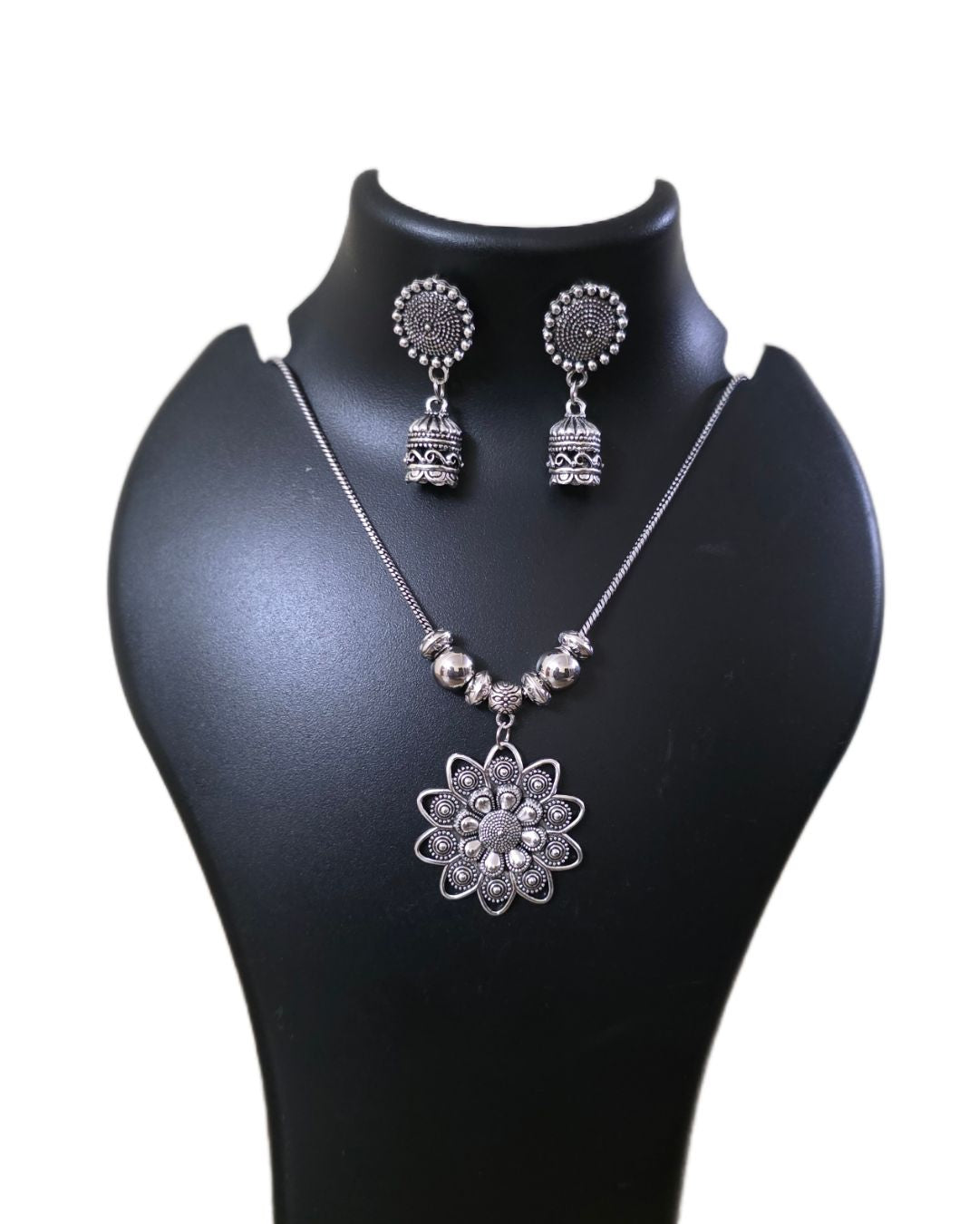 Elegant Necklace for Special Occasions
