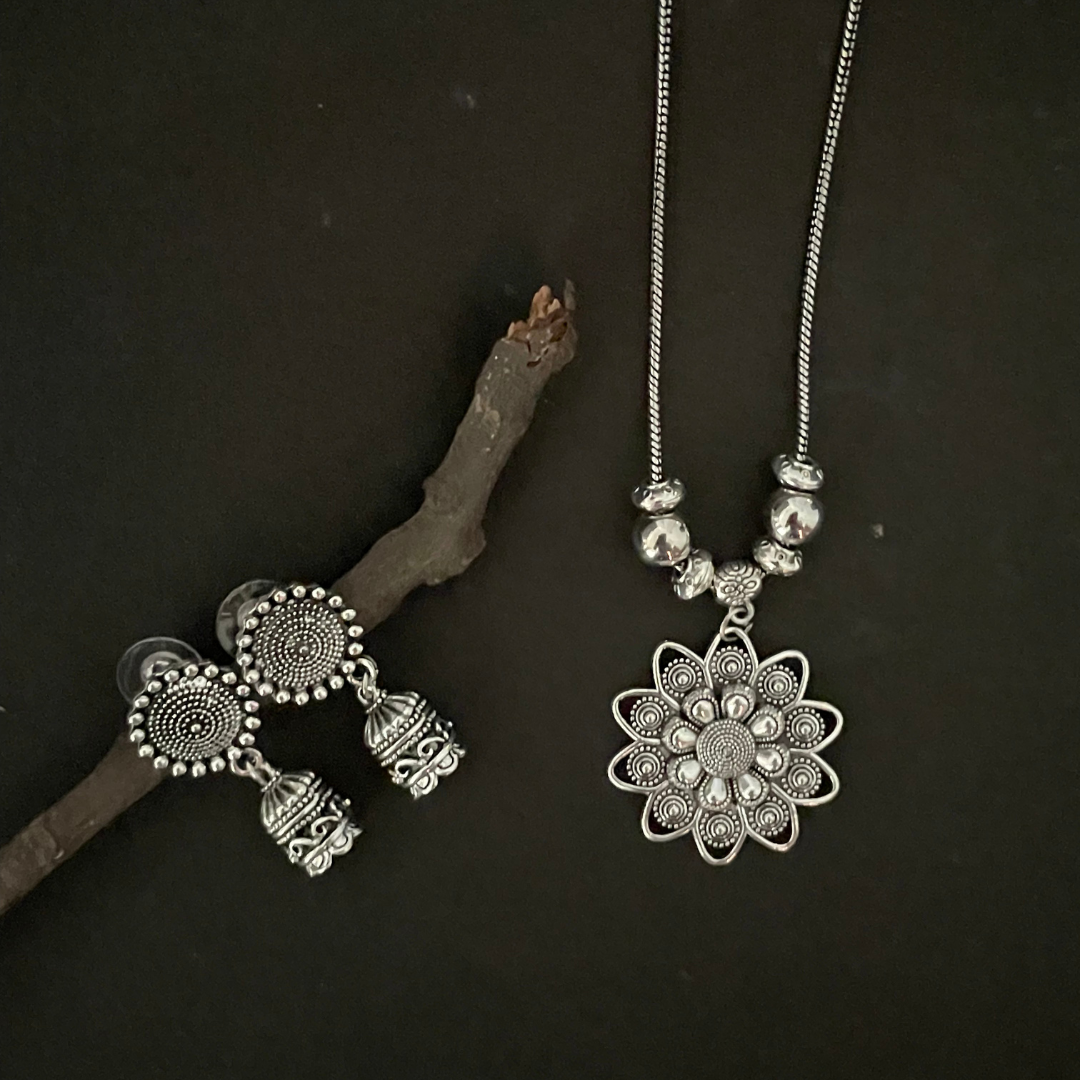 Elegant Necklace for Special Occasions